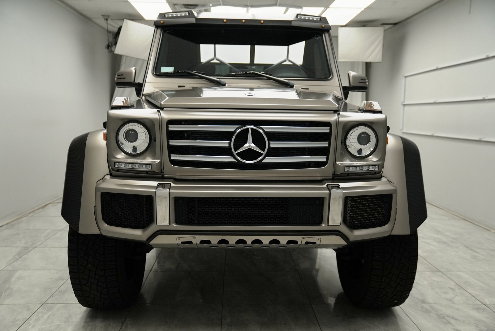 Used 2017 Mercedes-Benz G 550 Squared image 3