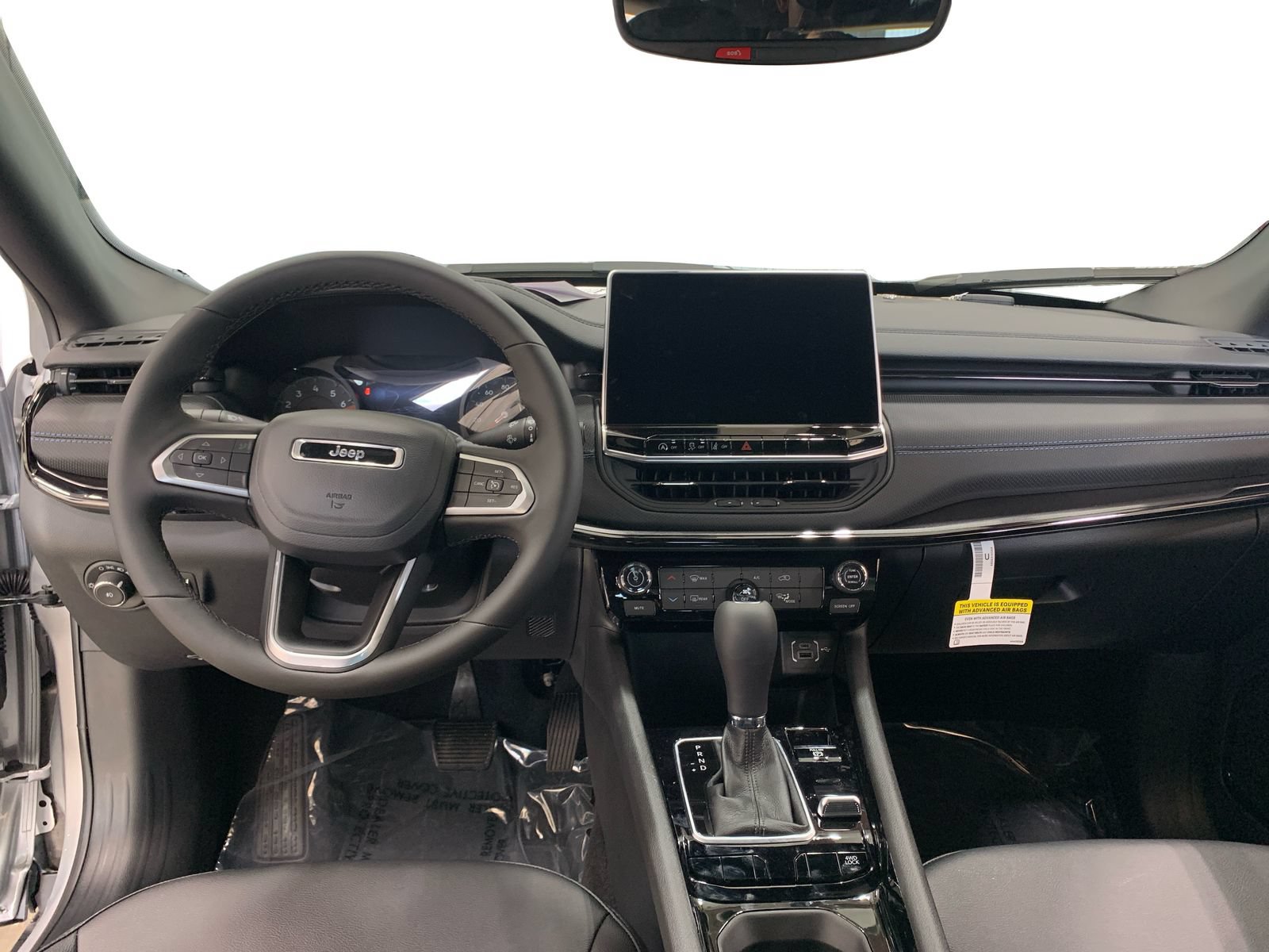 New 2026 Jeep Compass Latitude AWD/4WD image 19