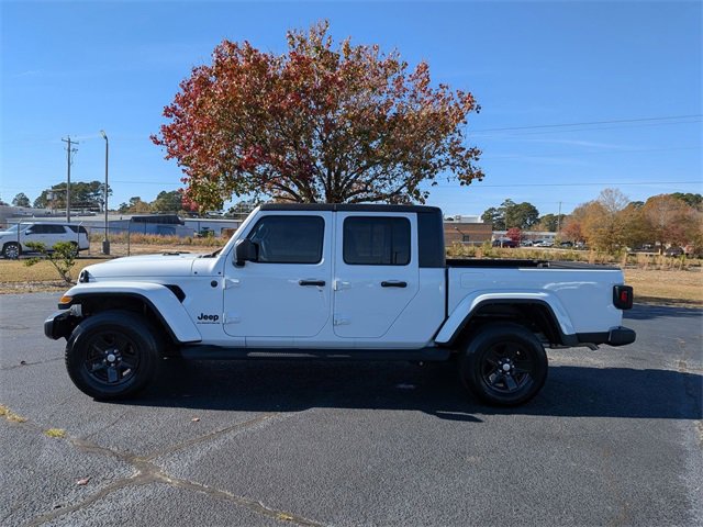 Used 2023 Jeep Gladiator Sport image 6