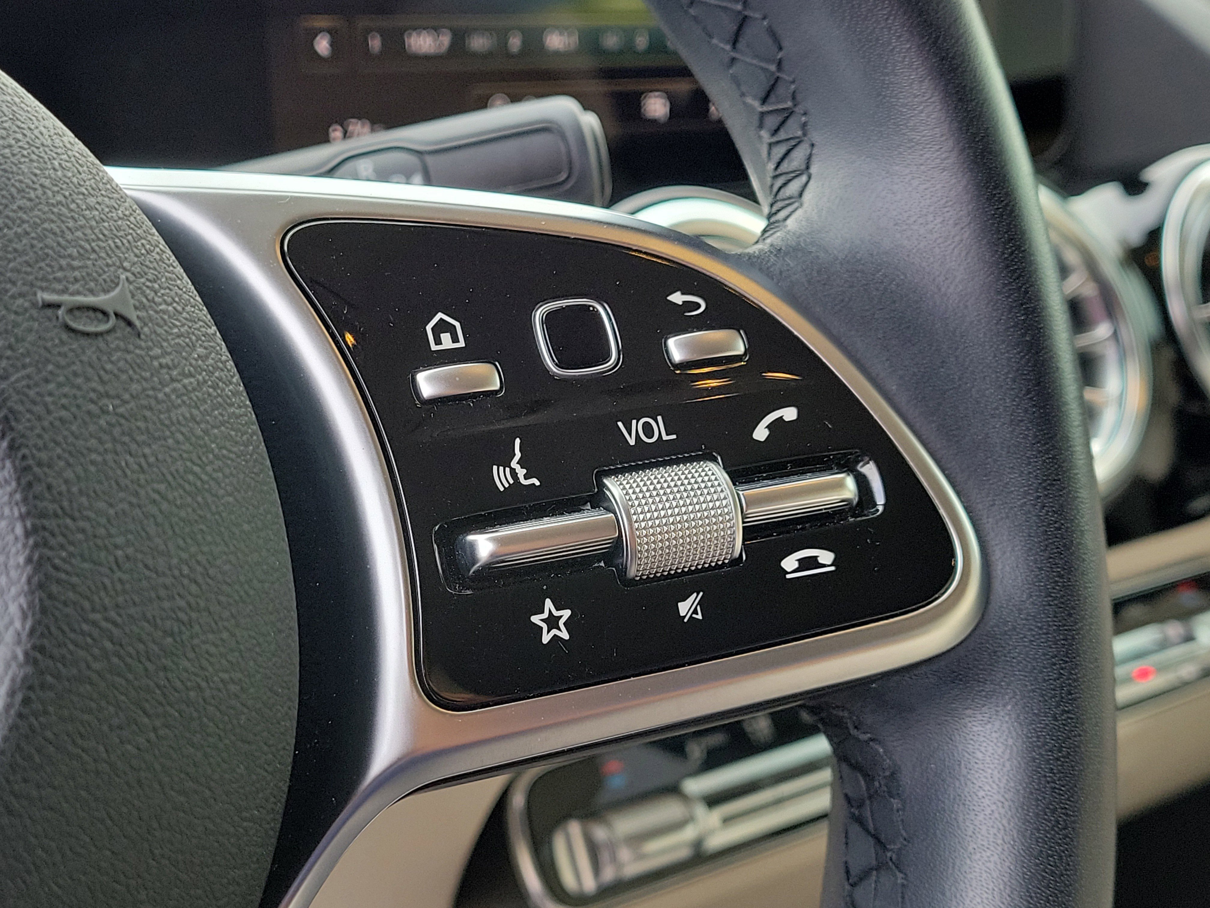 Used 2023 Mercedes-Benz GLA 250 GLA 250 image 32