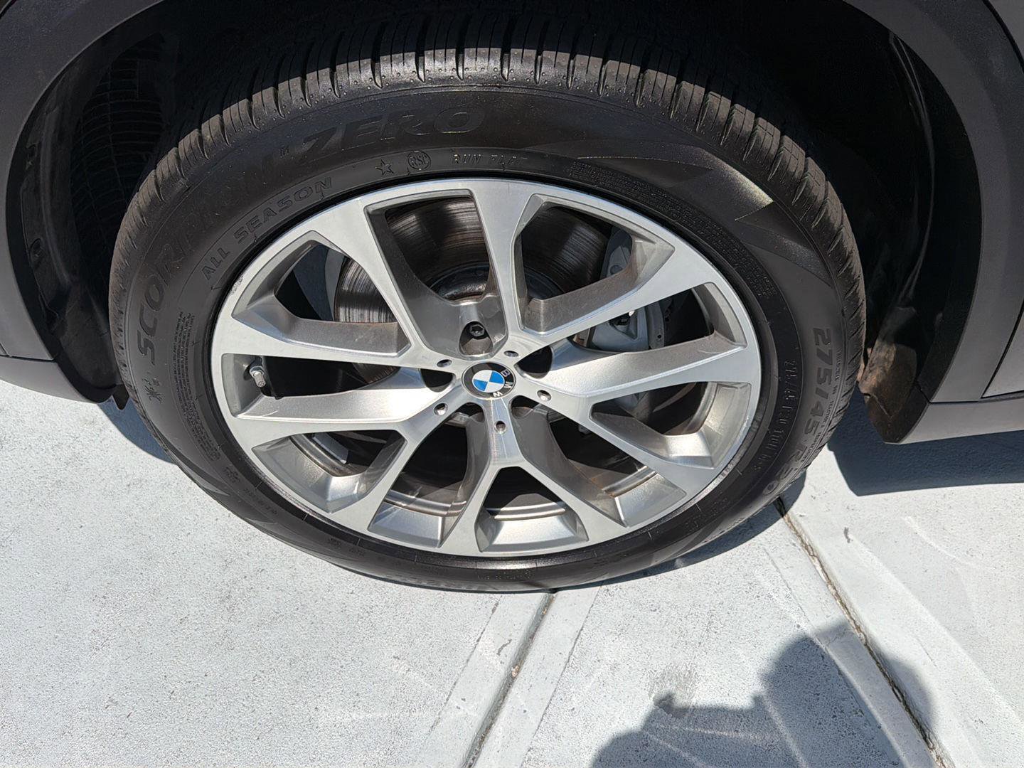 Certified 2024 BMW X5 xDrive40i w/ Parking Assistance Package AWD/4WD image 36
