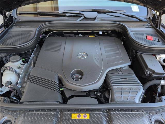 New 2025 Mercedes-Benz GLS 450 4MATIC image 17