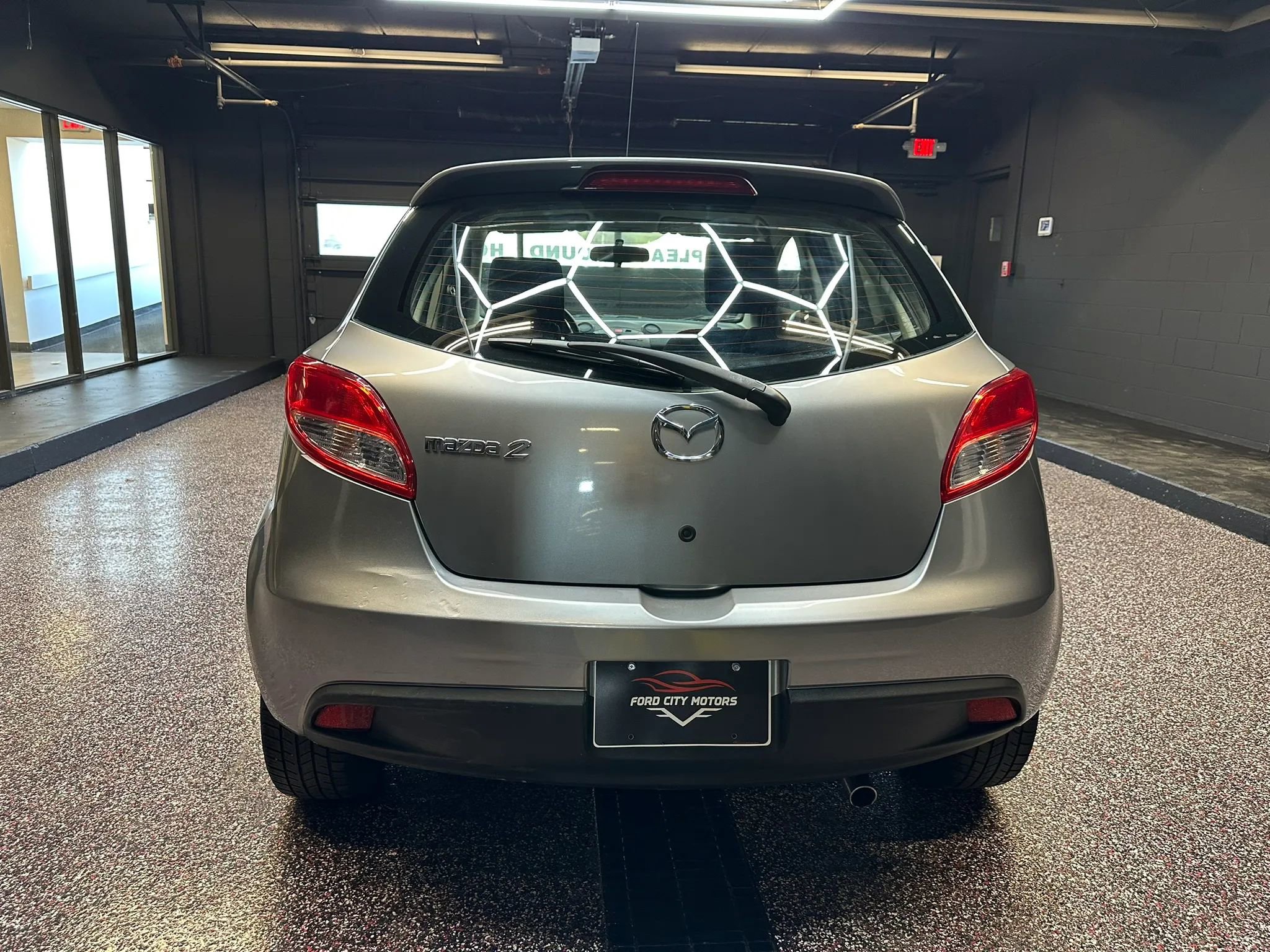 Used 2013 MAZDA MAZDA2 Touring FWD image 6