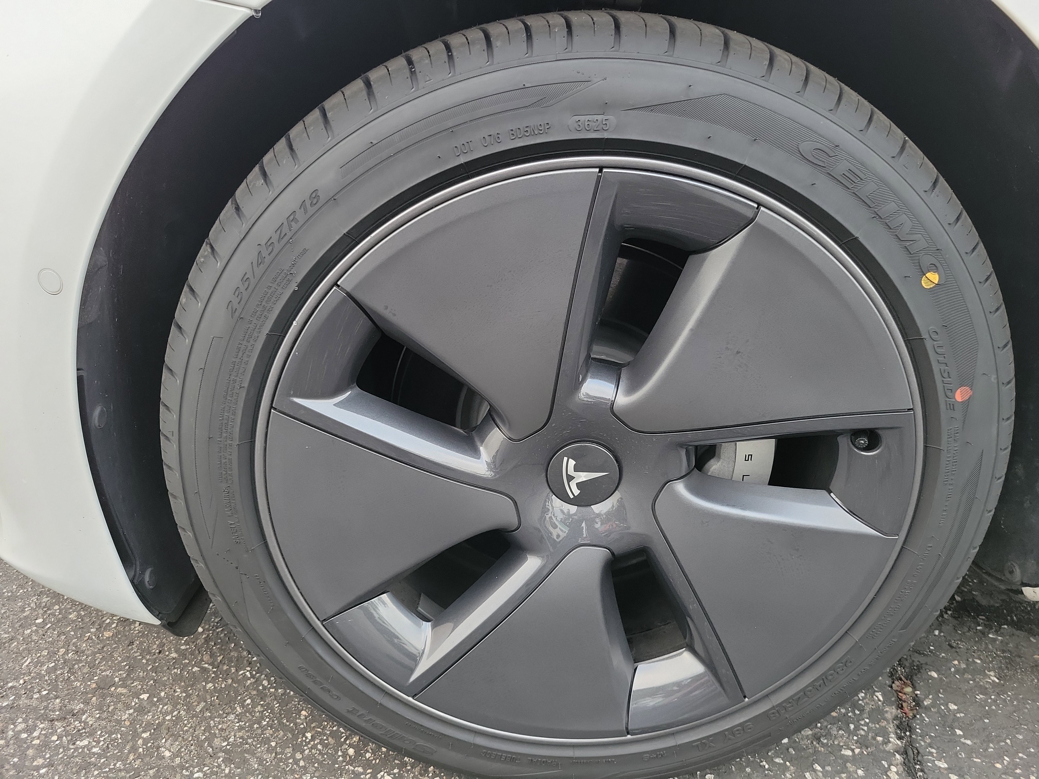 Used 2022 Tesla Model 3 Long Range image 23