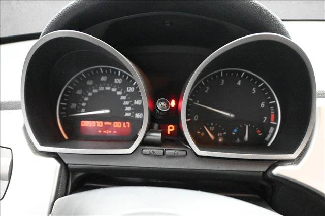 Used 2003 BMW Z4 2.5i RWD image 11