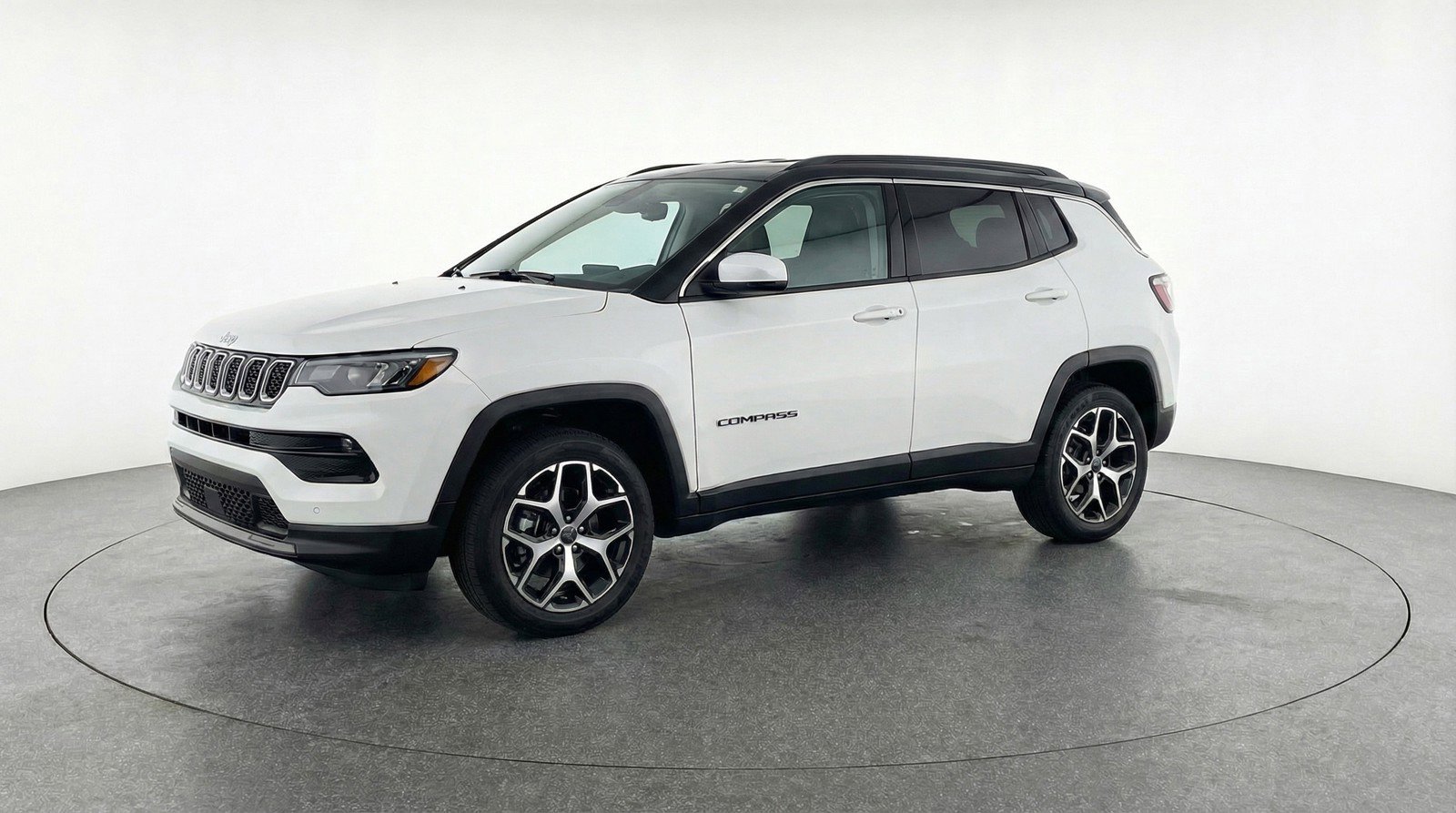 Used 2025 Jeep Compass Limited AWD/4WD image 3