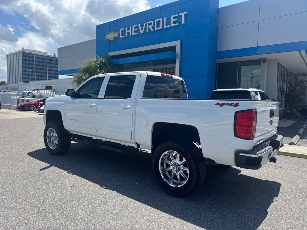 Used 2018 Chevrolet Silverado 1500 LT w/ All Star Edition AWD/4WD image 3