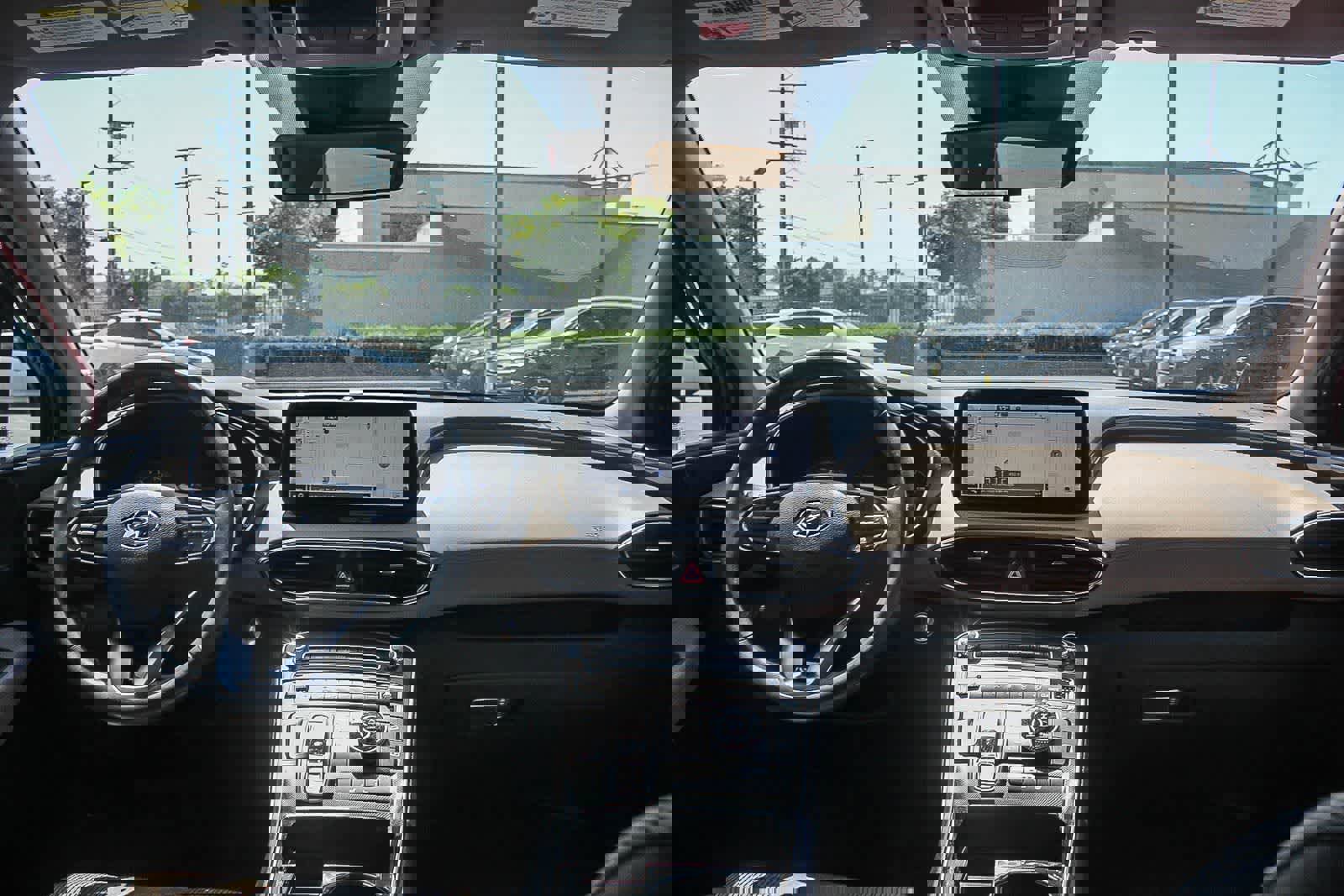 Certified 2023 Hyundai Santa Fe SEL image 18