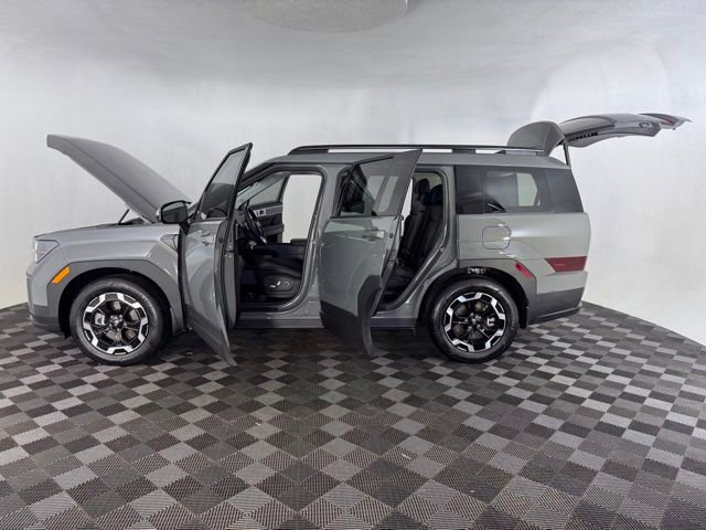 Used 2026 Hyundai Santa Fe SEL AWD/4WD image 15