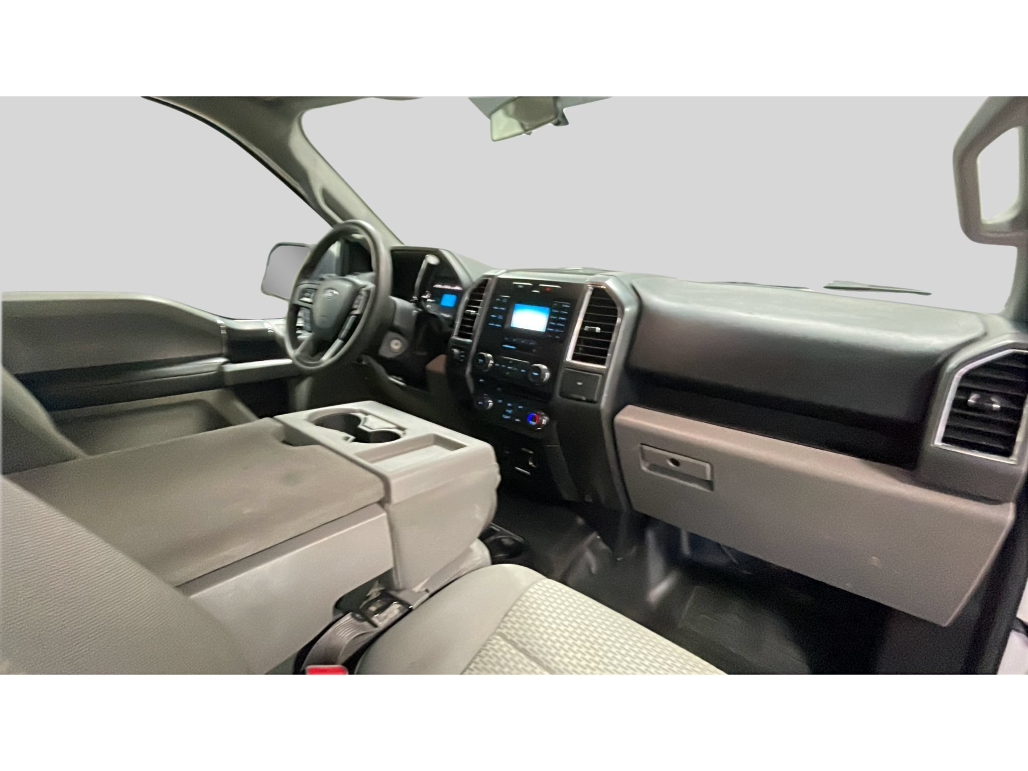 Used 2016 Ford F150 XLT AWD/4WD image 17