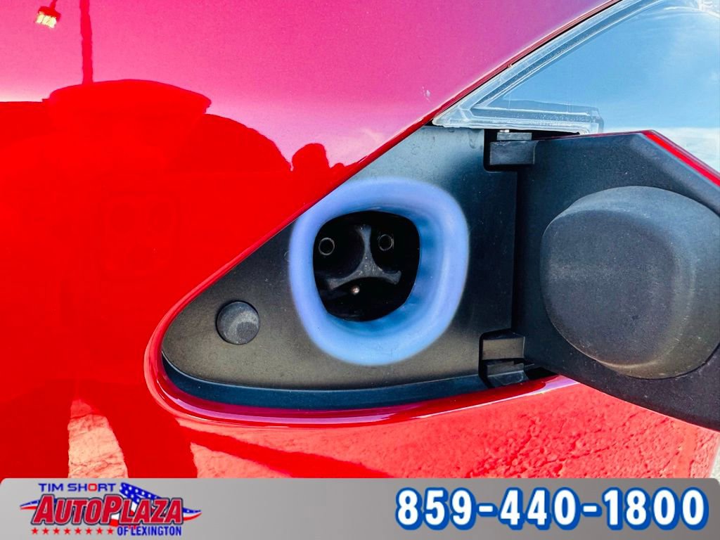 Used 2021 Tesla Model S Plaid image 45