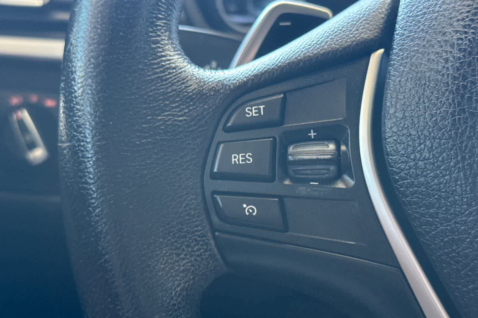 Used 2018 BMW 330e RWD image 26