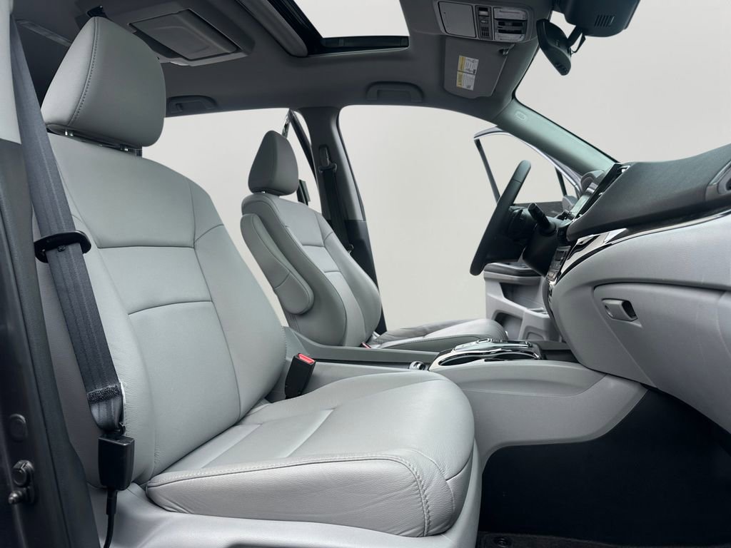 Used 2021 Honda Pilot Touring image 24