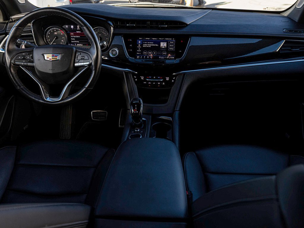 Used 2023 Cadillac XT6 Sport image 33