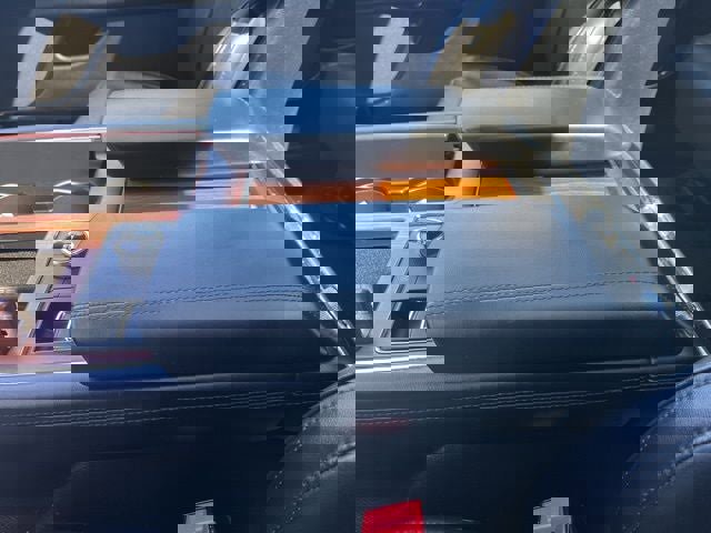 Used 2019 Lincoln Navigator Reserve image 38