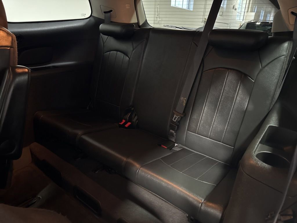 Used 2012 Buick Enclave Leather FWD image 32