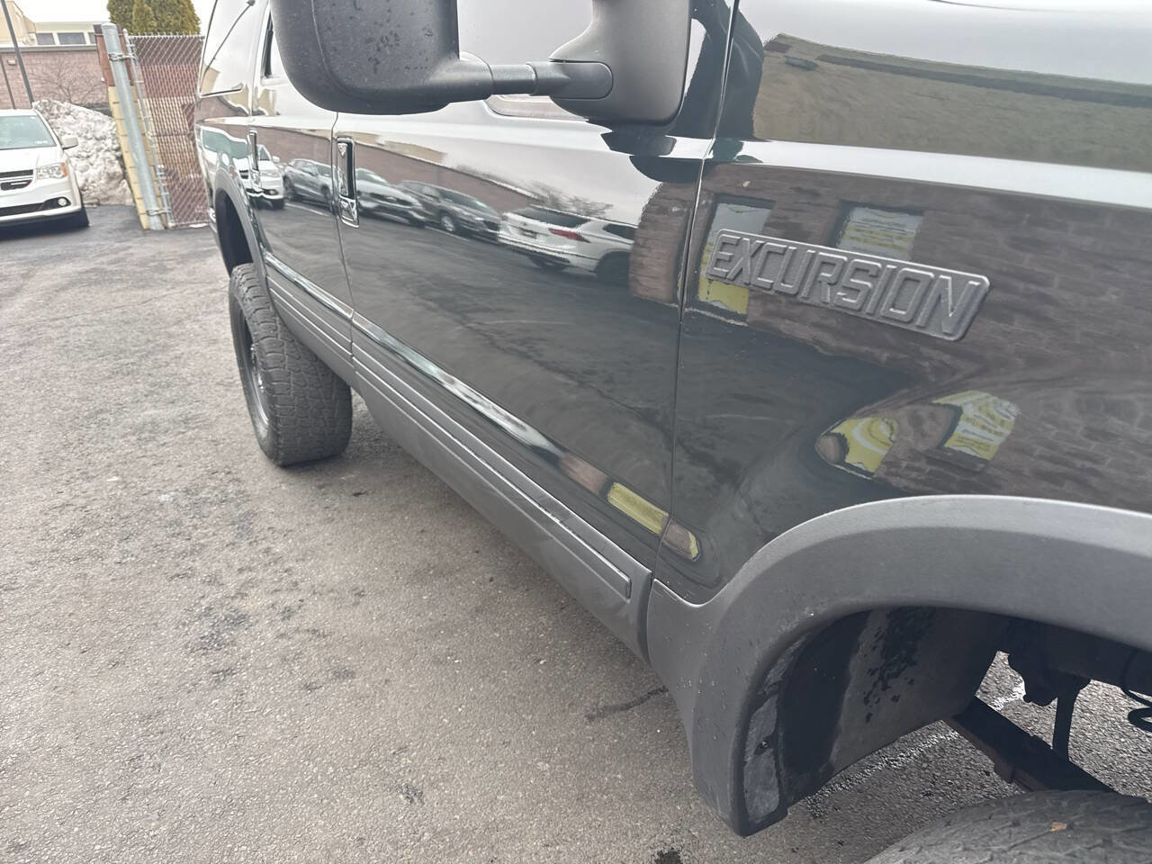 Used 2003 Ford Excursion Limited image 13