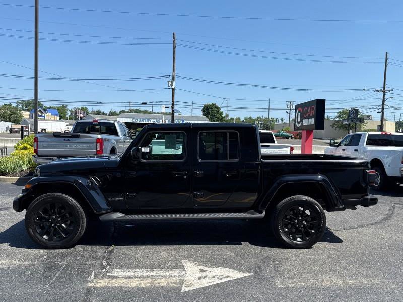 Used 2021 Jeep Gladiator Overland image 4