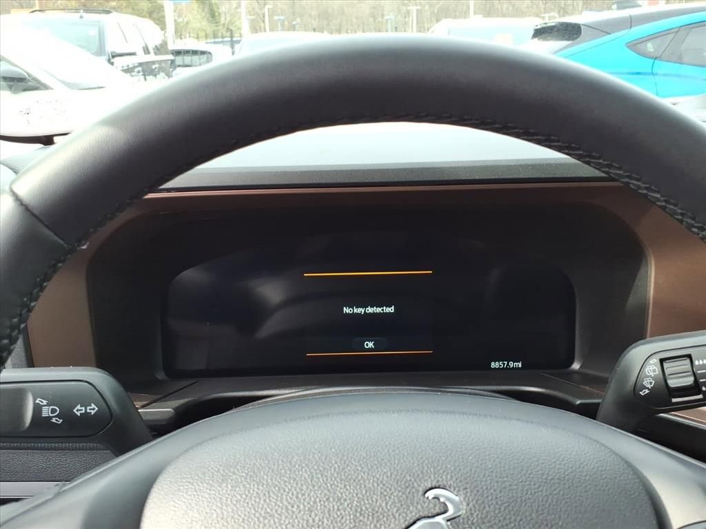 Certified 2025 Ford Bronco Sport Outer Banks w/ Outer Banks Tech Package+ image 15