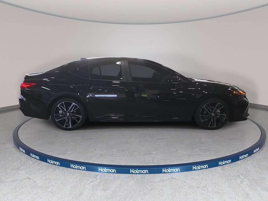 Used 2026 Toyota Camry XSE FWD image 4
