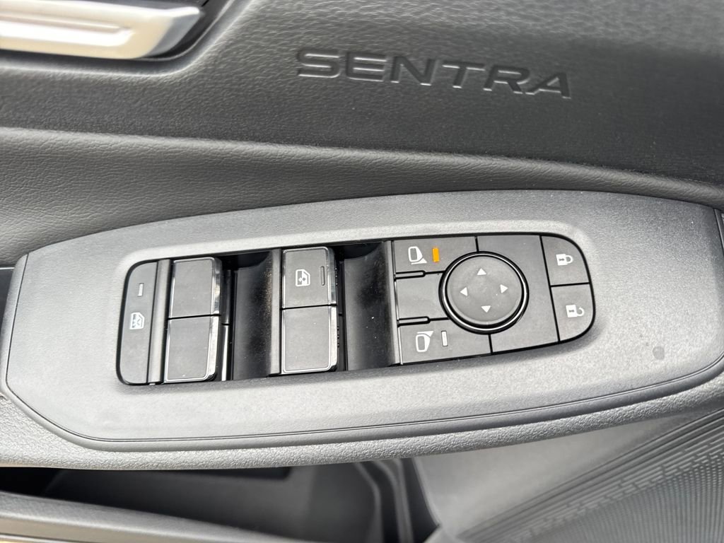 New 2026 Nissan Sentra SV w/ SV Convenience Package FWD image 17