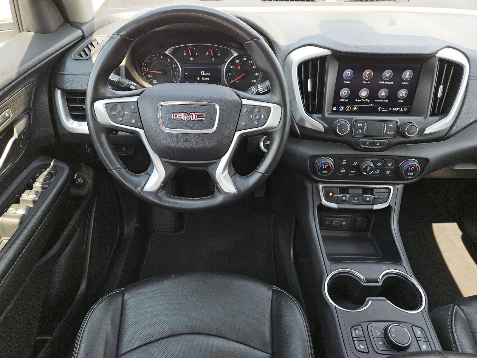 Used 2024 GMC Terrain SLT FWD image 11