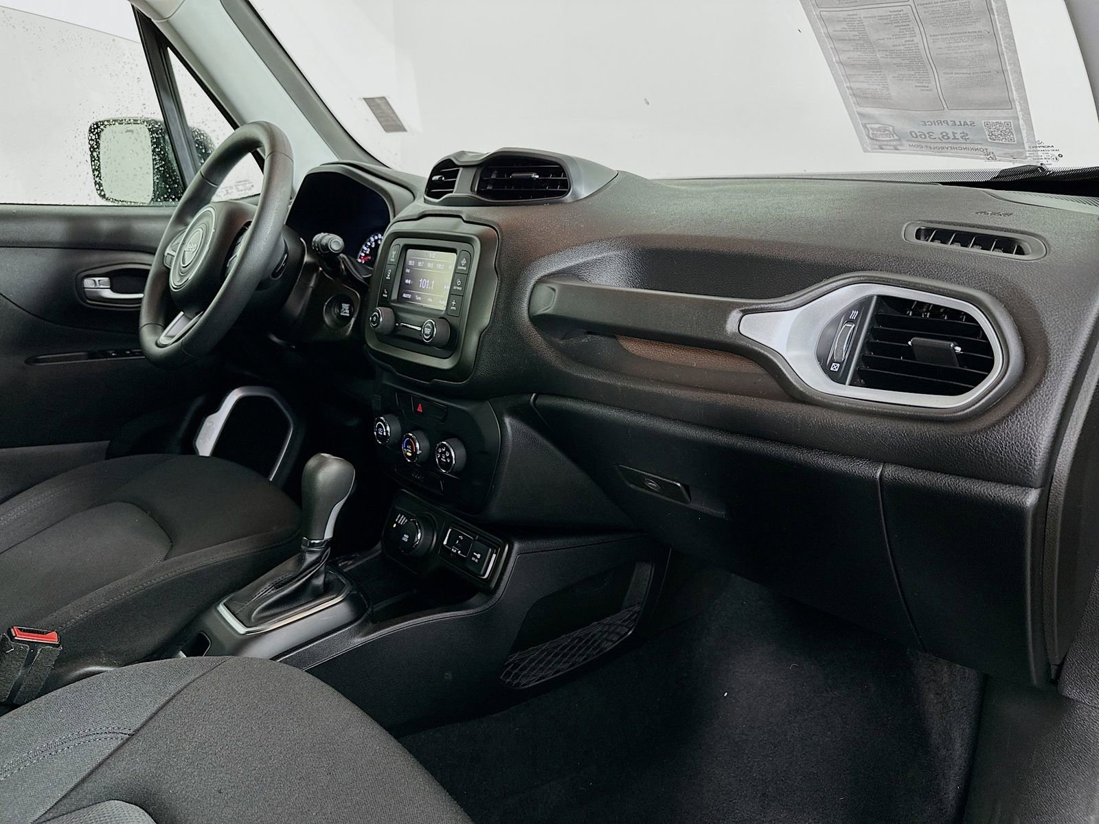 Used 2020 Jeep Renegade Sport w/ Sport Appearance Group image 29