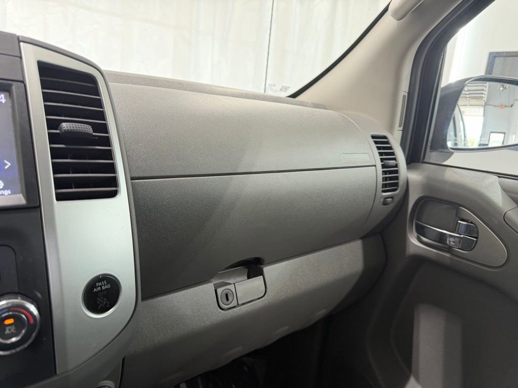 Used 2019 Nissan Frontier Desert Runner image 24