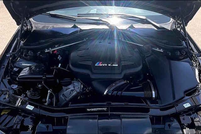 Used 2013 BMW M3 Convertible RWD image 9