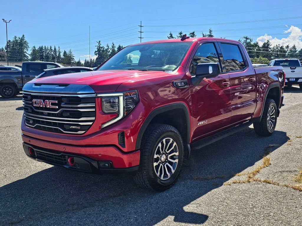 Used 2022 GMC Sierra 1500 AT4 w/ AT4 Premium Package AWD/4WD image 4