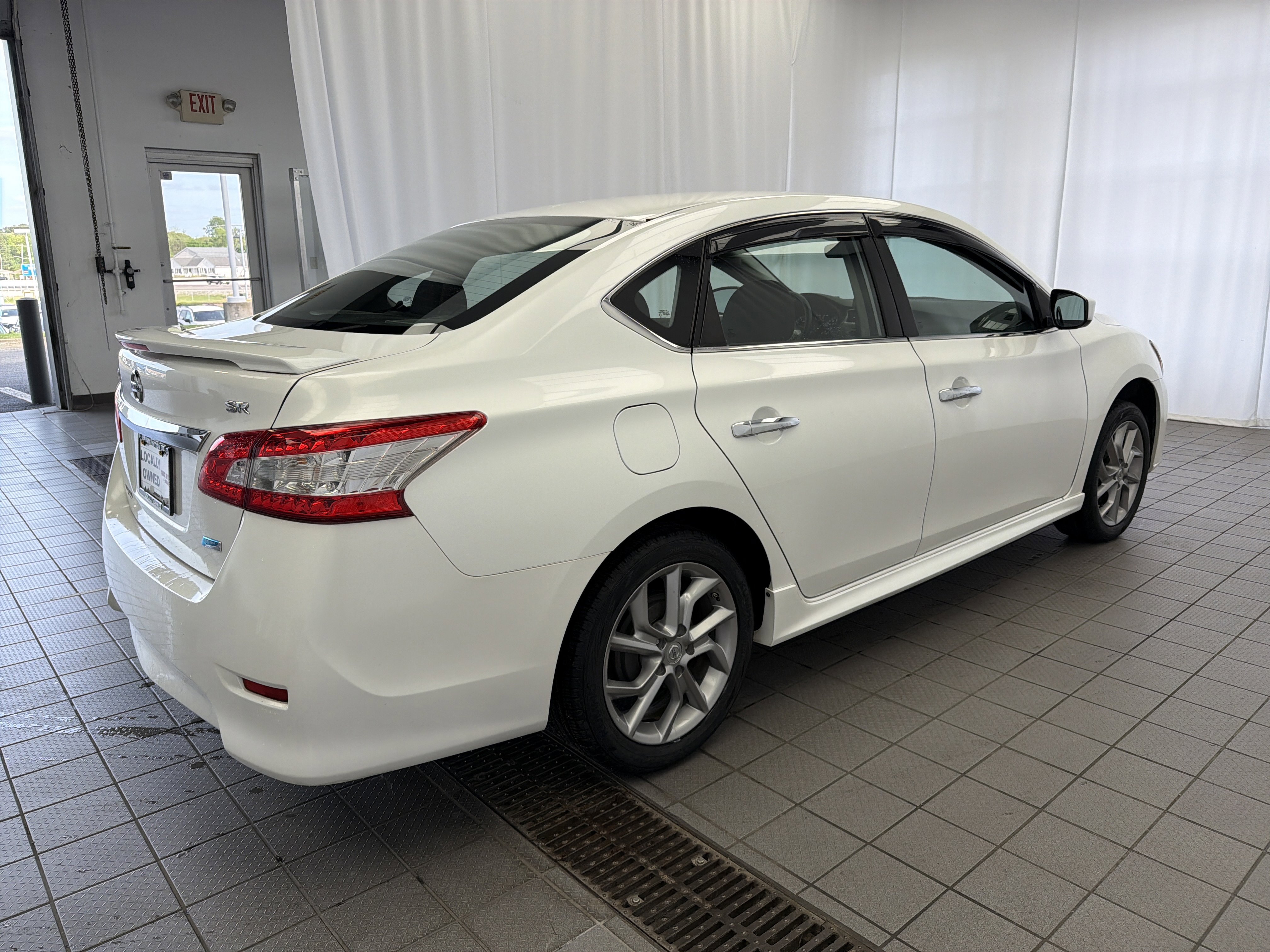 Used 2014 Nissan Sentra SR FWD image 4