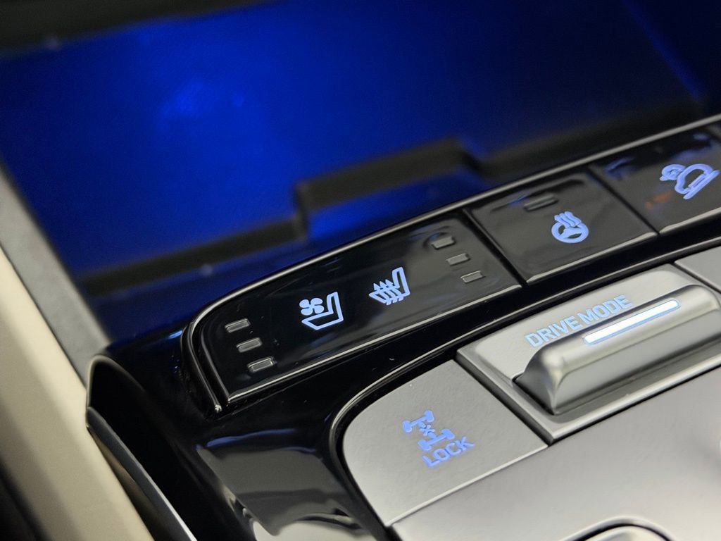 Used 2024 Hyundai Tucson Limited image 18