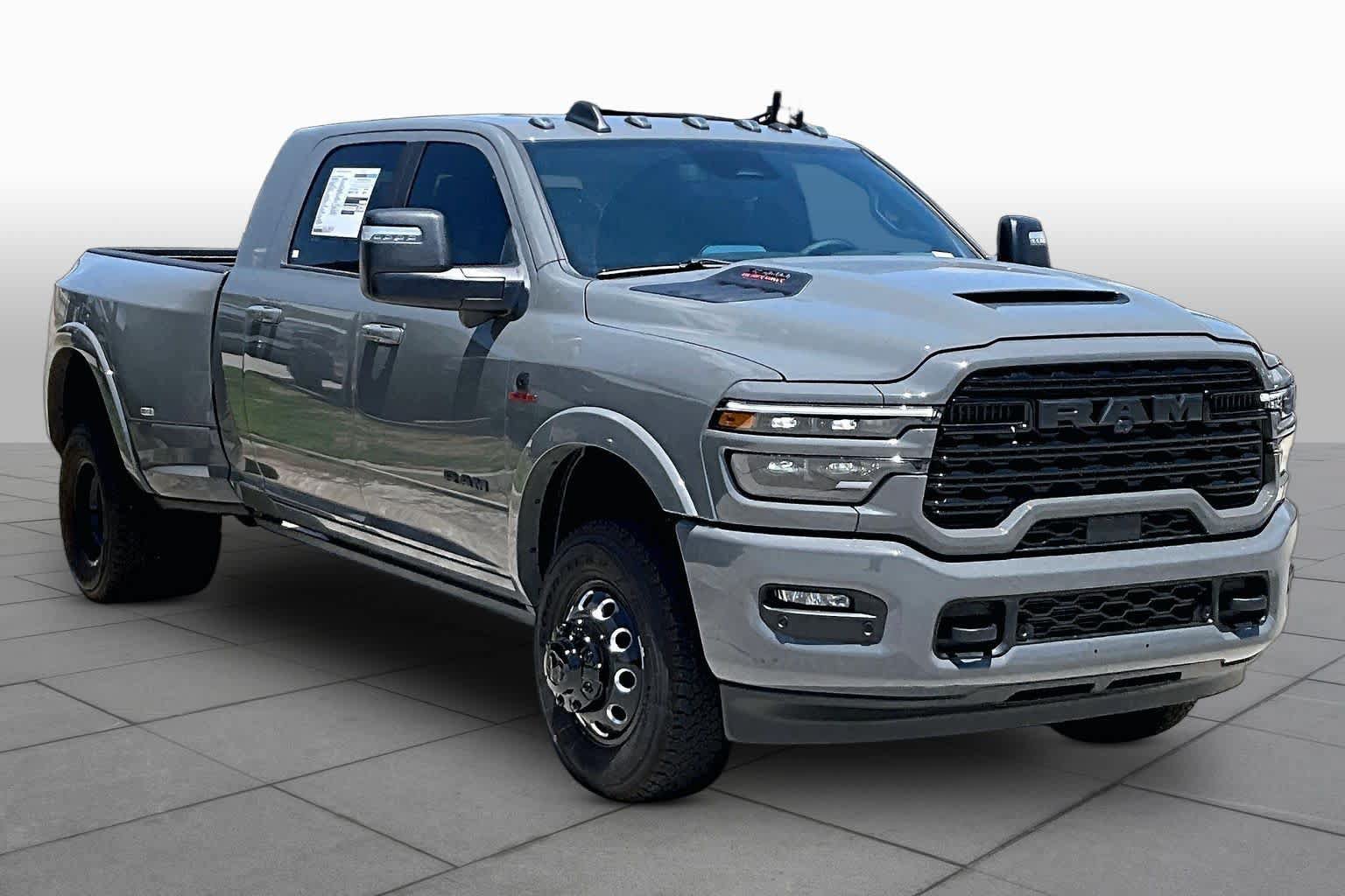 New 2026 RAM 3500 Limited AWD/4WD image 3
