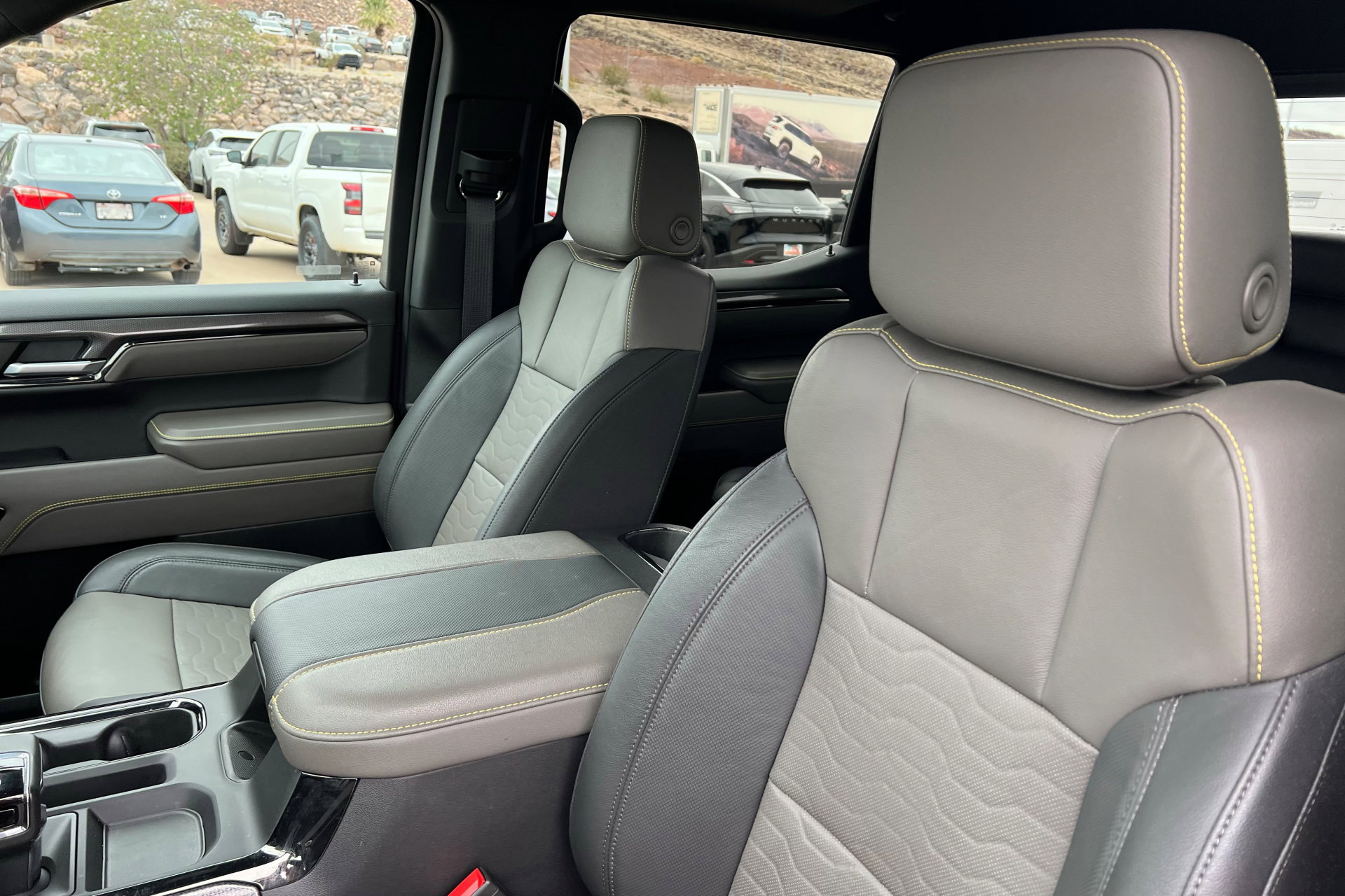 Certified 2023 Chevrolet Silverado 1500 ZR2 w/ Technology Package image 17