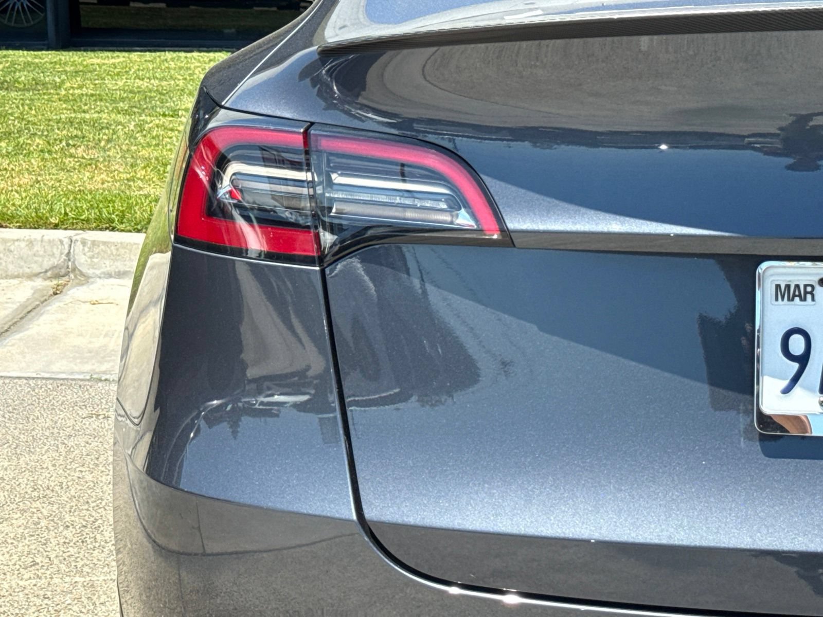Used 2022 Tesla Model Y Performance AWD/4WD image 11