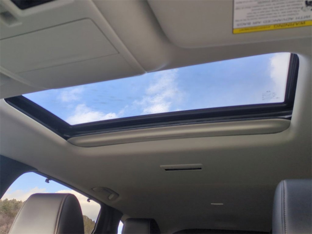 Used 2024 MAZDA CX-90 3.3 Turbo w/ Preferred Plus image 22