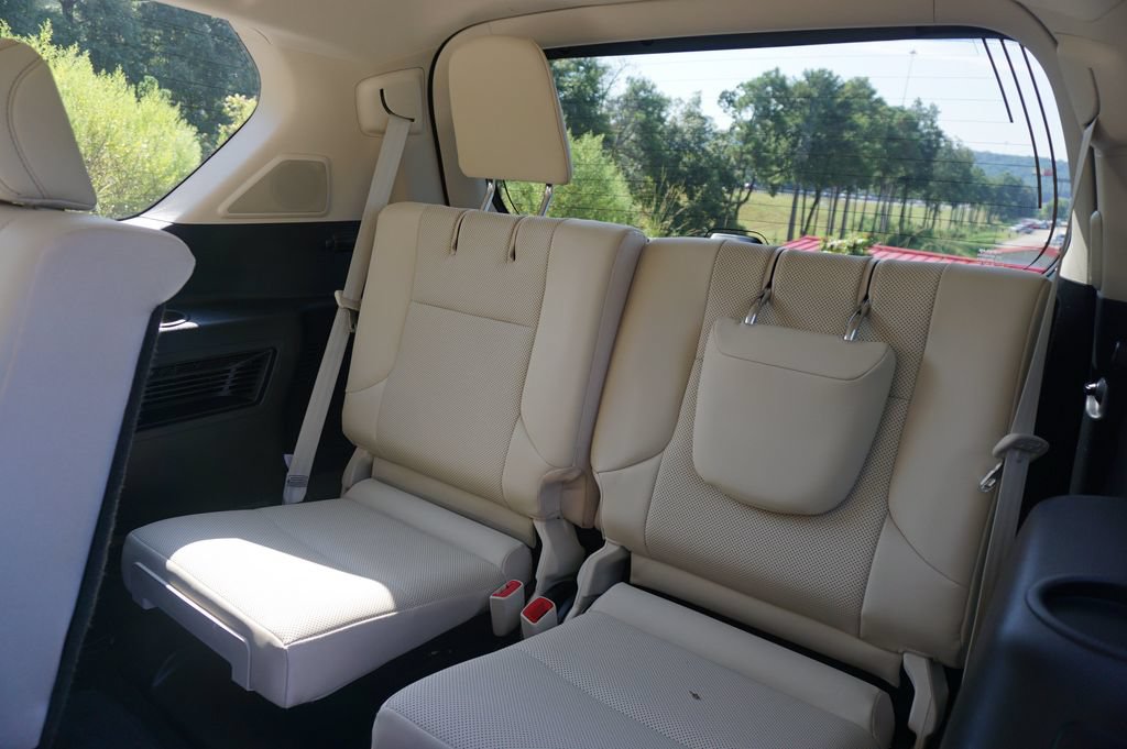 Used 2023 Lexus GX 460 Premium w/ Premium Plus Package AWD/4WD image 17