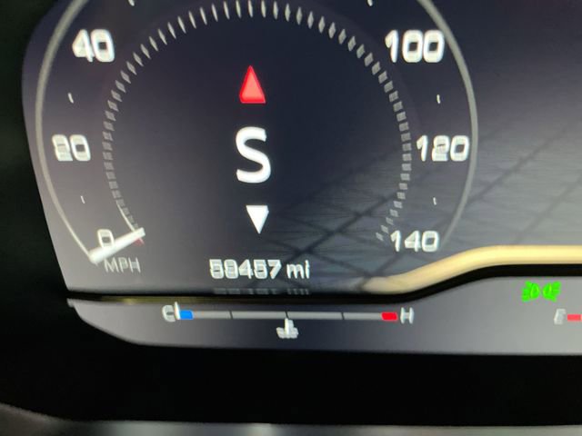 Used 2024 GMC Yukon XL AT4 w/ AT4 Premium Plus Package image 22