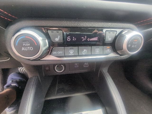 Used 2024 Nissan Versa SR FWD image 14