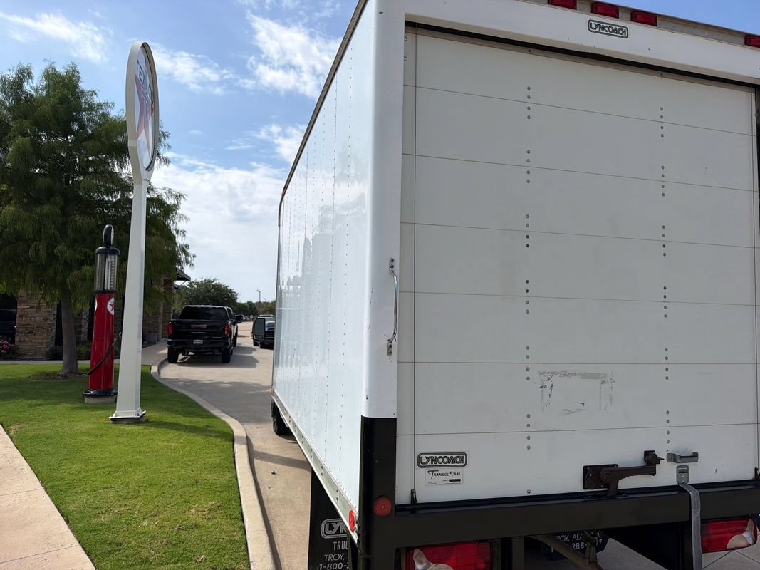 Used 2015 Mercedes-Benz Sprinter 3500 image 15
