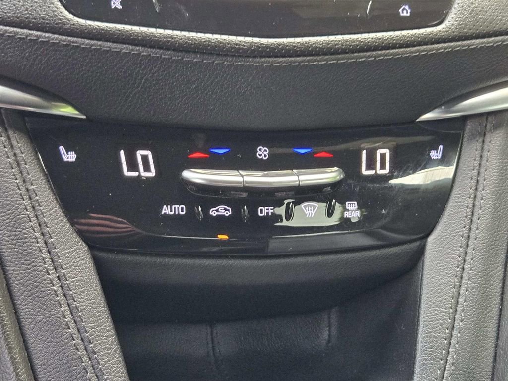 Used 2022 Cadillac XT5 Premium Luxury image 29