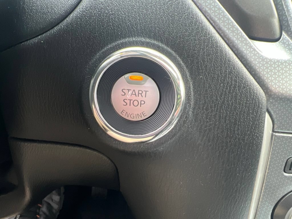 Used 2019 Nissan Pathfinder SL w/ SL Premium Package AWD/4WD image 62