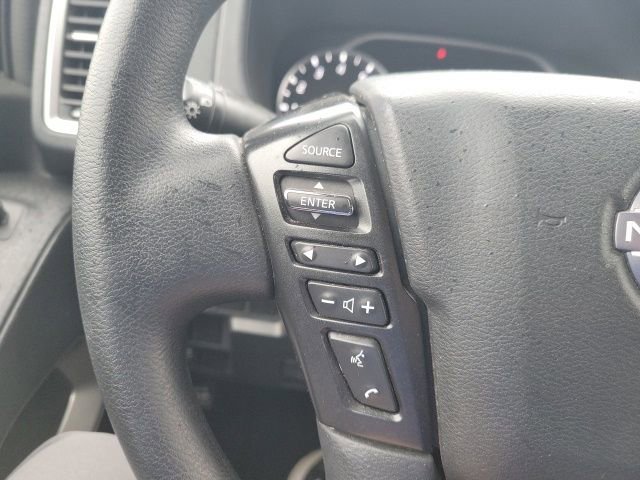 Used 2023 Nissan Frontier SV image 12