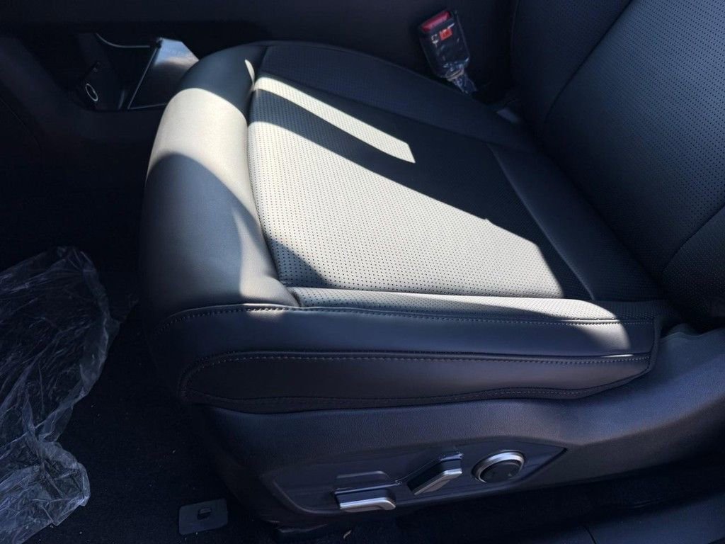 New 2027 Kia Telluride S image 28