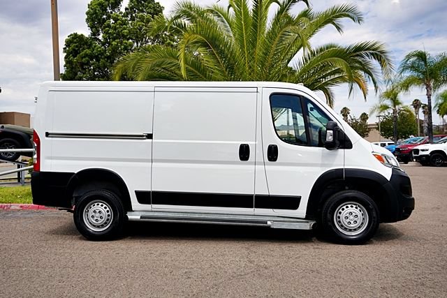 Used 2025 RAM ProMaster 2500 w/ U-Haul Equipment Group FWD image 7