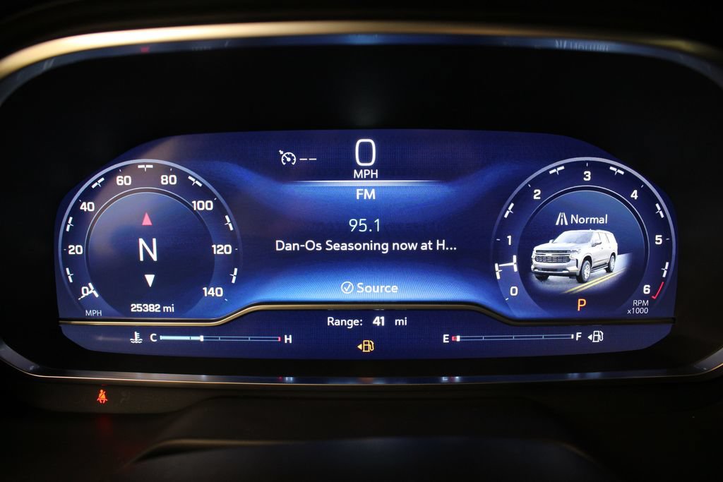Used 2023 Chevrolet Tahoe RST RWD image 10
