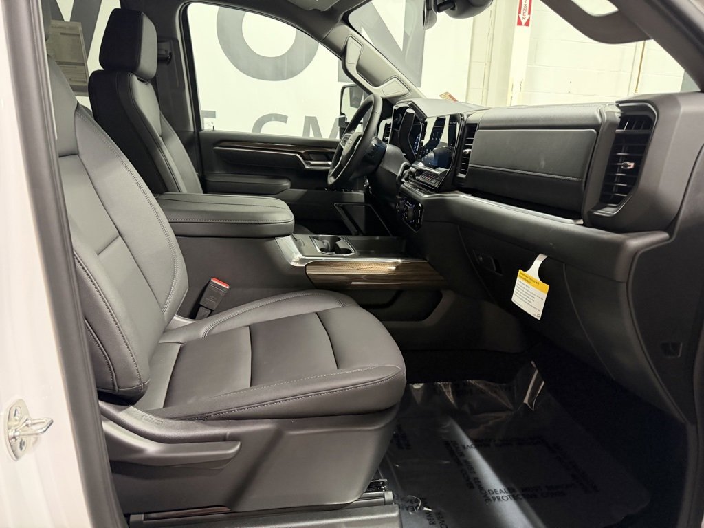 New 2026 Chevrolet Silverado 2500 LT w/ All Star Edition image 28