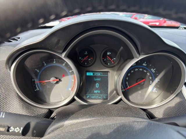 Used 2014 Chevrolet Cruze LT w/ Technology Package image 42