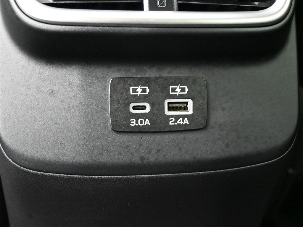 Used 2024 Subaru Outback Onyx Edition image 16