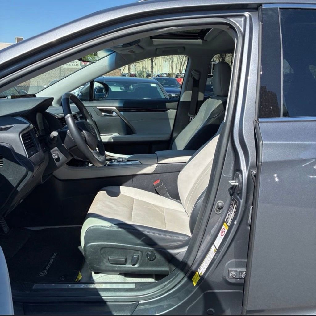 Used 2019 Lexus RX 350 AWD w/ Navigation Package image 12